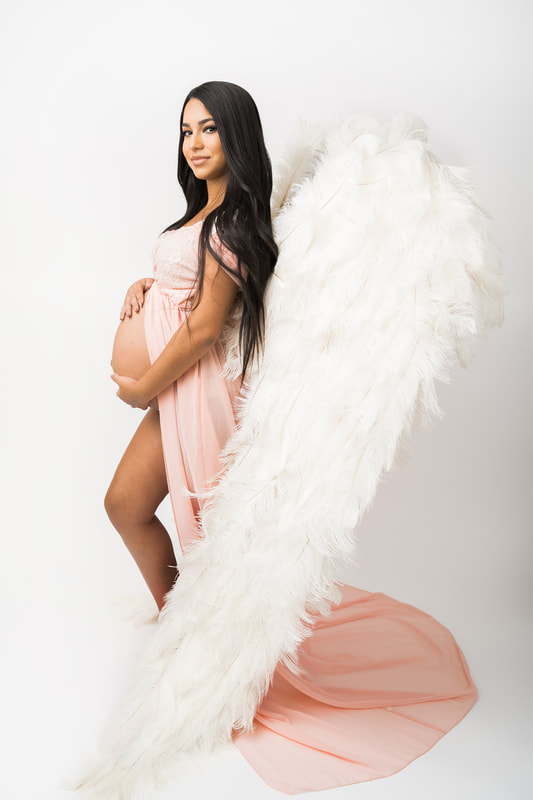 Maternity Photography & Hair and Makeup on Oahu by Face Art Beauty